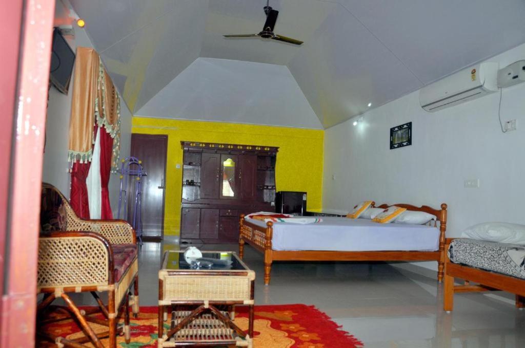 Keratheeram Beach Resort Varkala Exteriör bild