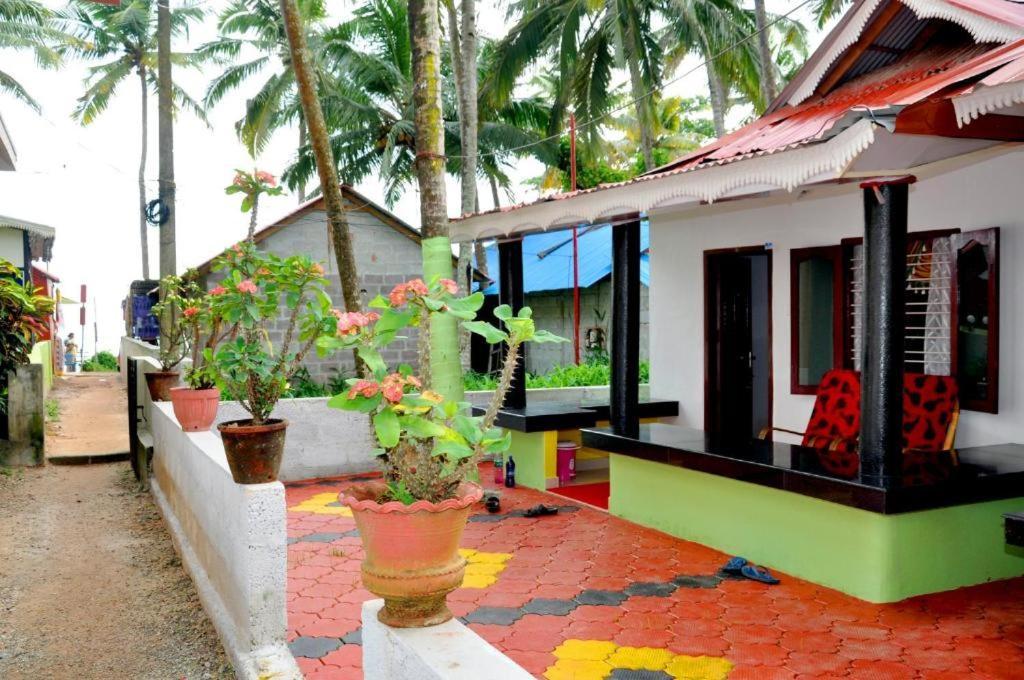 Keratheeram Beach Resort Varkala Exteriör bild