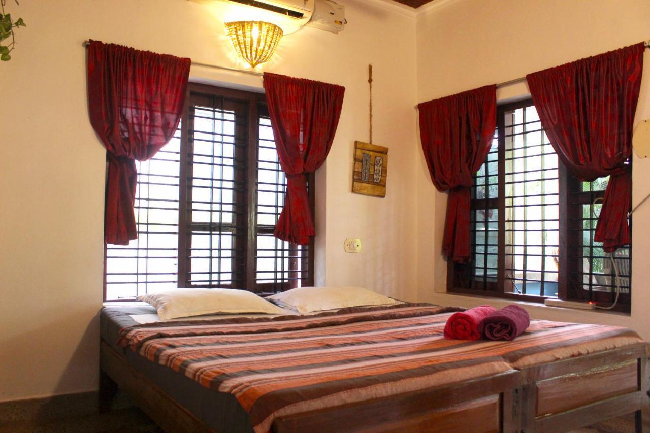 Keratheeram Beach Resort Varkala Exteriör bild
